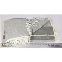 GREY AND WHITE LINEN TABLE CLOTH 55" X 70"