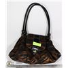 Image 1 : BLACK AND TIGER STRIPED HANDBAG