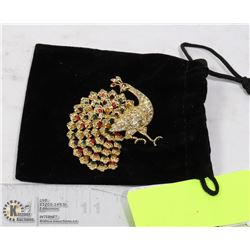 VINTAGE GOLD TONE AND MULTI COLORED