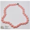 Image 1 : #215-SEA SHELL PEARL NECKLACE 17.5"/12mm