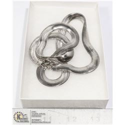 LARGE 24'' FISHBONE NECKLACE