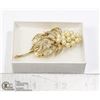 Image 1 : VINTAGE ESTATE COSTUME BROOCH