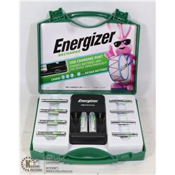 ENERGIZER RECHARGE CHARGER & 10 BATTERIES SET