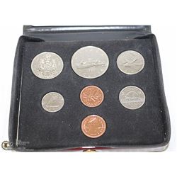 1980 CANADA DOUBLE PENNY SPECIMEN SET IN CASE