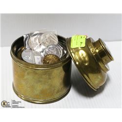 TOBACCO HUMIDOR WITH LARGE COIN/TOKEN COLLECTION