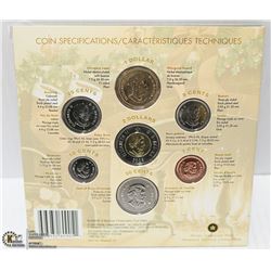 2005 CANADA COIN SET WITH COLORIZED QUARTER