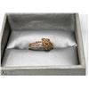 Image 1 : 10K YELLOW GOLD DIAMOND HEART RING SIZE 6