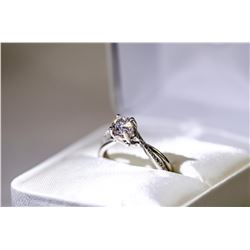 43) PLATINUM DIAMOND RING