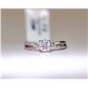 Image 3 : 43) PLATINUM DIAMOND RING