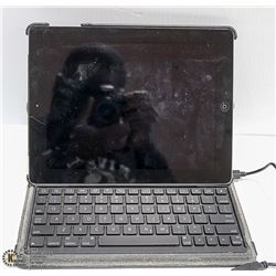 APPLE TABLET WITH TARGUS CASE AND CORDS