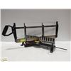 Image 1 : MITER SAW