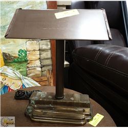 VINTAGE BRASS DESK LAMP 10" X 14"