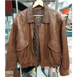 MEN'S BROWN LEATHER BOMBER JACKET SIZE L  WITH
