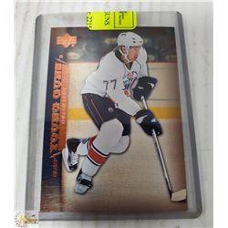 OILERS TOM GILBERT YOUNG GUNS ROOKIE CARD