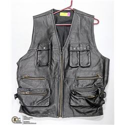 MENS BLACK LEATHER VEST SIZE LARGE