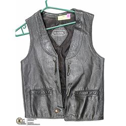 BLACK LEATHER VEST MENS SIZE MEDIUM MADE