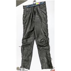 BLACK HEAVY LEATHER RIDING PANTS 42 GERMANY