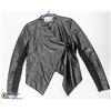 Image 1 : BB DAKOTA BLACK LEATHER JACKET SIZE SMALL