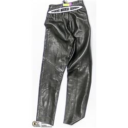 DANIER BLACK LEATHER PANTS SIZE 28