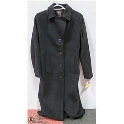 WOMAN WINTER COAT