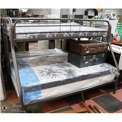 NEW BLACK SINGLE/DOUBLE SIZE BUNKBED NEW IN BOX