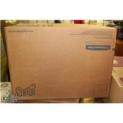 CASE WITH 16 BOXES OF SCOTT SINGLE FOLD TOWELS