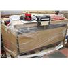 Image 1 : PALLET OF STORE RETURNS SOLD AS IS