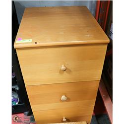 WOODEN CABINET 3 DRAWERS 16 X 19 X 31
