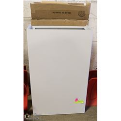 METAL GARBAGE CAN 2FT TALL