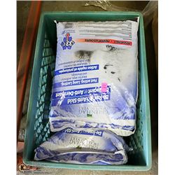 GREEN CRATE WITH DE ICER