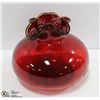 Image 1 : MID CENTURY HAND BLOWN CRANBERRY RUFFLE TOP ART