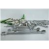 Image 1 : LARGE FLAT WITH COMBINATION WRENCH