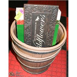 5 PCE GARDEN TOOL SET PLANTER & METAL GARDEN SIGN