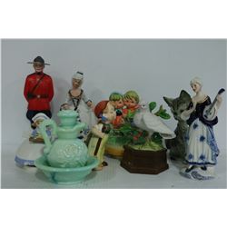 BOX OF ESTATE FIGURINES AND MUSICALS