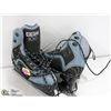 Image 1 : CCM SKATES SIZE 2