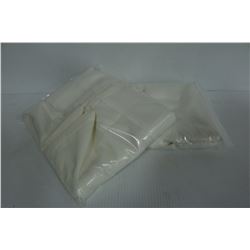 BOX WITH 4 WHITE CURTAIN PANELS - (EACH