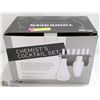 Image 1 : CHEMISTS COCKTAIL SET