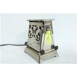 VINTAGE TOASTER WITH CORD