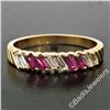 Image 5 : Vintage 18kt Yellow Gold 0.75 ctw Baguette Diamond and Ruby Band Ring