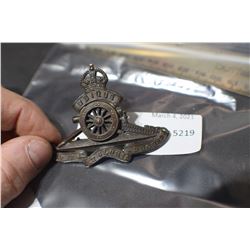 ARTILLERY CANADA CAP BADGE