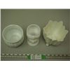 Image 2 : (3) WHITE VASES