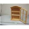 Image 5 : WOODEN DISPLAY CABINET (15 X 20 1/2 IN TALL 5IN DEEP)