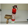 Image 1 : FIRE EXTINGUISHER (FULL) & 2 PAINT BRUSHES
