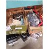 Image 1 : 2 trays of bungee straps, jumper cables and strapping clips