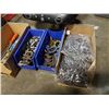 Image 3 : Lot of shackle, double burner, clips and more