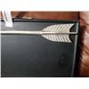Image 2 : ARROW WALL ART