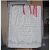 Image 1 : QUEENSIZE DOUGLAS FOAM MATTRESS