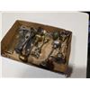 Image 4 : TRAY OF ANTIQUE DOOR HANDLES - BRASS AND GLASS