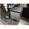 Image 1 : Stainless and sterlite waste bins