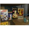 Image 8 : LARGE LOT OF VINTAGE KITCHEN APPLIANCES